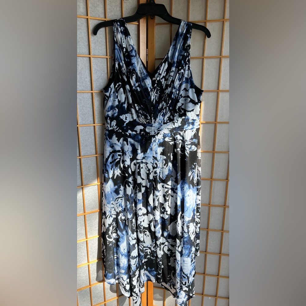 Black and blue Asymmetrical dress